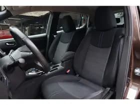 Nissan Leaf thumbnail 5
