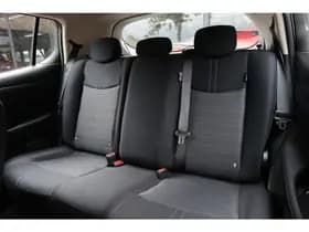 Nissan Leaf thumbnail 6