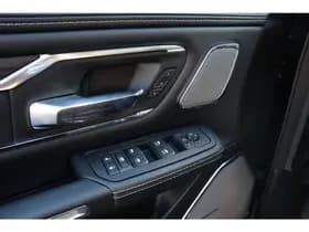 Dodge Ram 1500 2025 3.0L HURRICANE LARAMIE Night Premium thumbnail 46