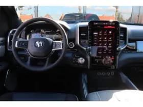 Dodge Ram 1500 2025 3.0L HURRICANE LARAMIE Night Premium thumbnail 9