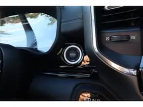 Dodge Ram 1500 2025 3.0L HURRICANE LARAMIE Night Premium thumbnail 40