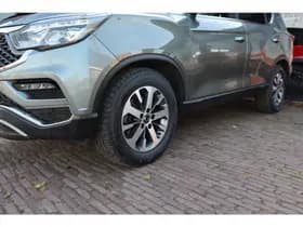 SsangYong Rexton 2.2 e-XDi Quartz thumbnail 18