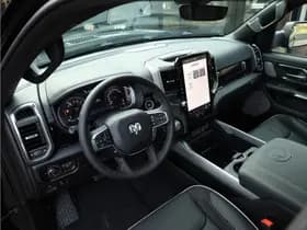 Dodge Ram 1500 2025 3.0L HURRICANE LARAMIE Night thumbnail 32