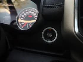 Dodge Ram 1500 5.7 V8 4x4 Crew Cab Laramie thumbnail 24