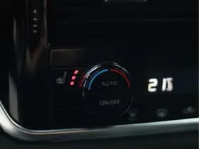 Nissan Qashqai thumbnail 23