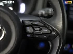 Toyota Aygo X 1.0 VVT-i S-CVT Play Automaat thumbnail 6