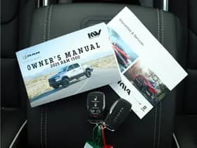 Dodge Ram 1500 2025 3.0L HURRICANE LARAMIE Night thumbnail 45