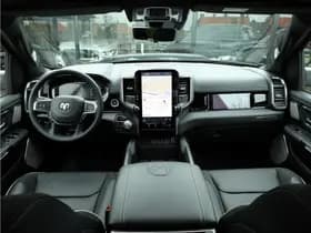 Dodge Ram 1500 2025 3.0L HURRICANE LARAMIE Night Premium thumbnail 3