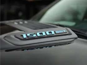 Dodge Ram 1500 2025 3.0L HURRICANE LARAMIE Night Premium thumbnail 22