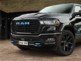 Dodge Ram 1500 2025 3.0L HURRICANE LARAMIE Night Premium thumbnail 5