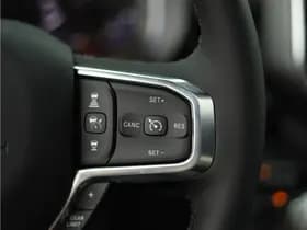 Dodge Ram 1500 2025 3.0L HURRICANE LARAMIE Night Premium thumbnail 41