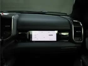 Dodge Ram 1500 2025 3.0L HURRICANE LARAMIE Night Premium thumbnail 19