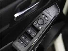 Nissan QASHQAI 1.3 MHEV Xtronic N-Connecta thumbnail 27