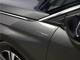 Peugeot 3008 1.6 HYbrid 300 GT Pack thumbnail 22