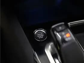 Peugeot 3008 1.6 HYbrid 300 GT Pack thumbnail 34