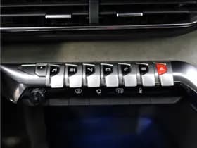 Peugeot 3008 1.6 HYbrid 300 GT Pack thumbnail 37