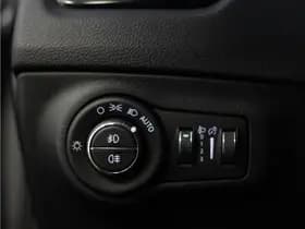 Jeep Compass 1.4 MultiAir Opening Edition Limited 4x4 thumbnail 26