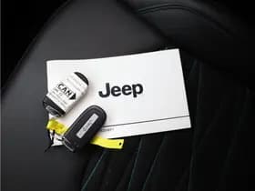 Jeep Compass 4xe 240 Plug-in Hybrid Upland thumbnail 11