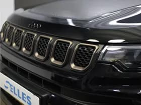 Jeep Compass 4xe 240 Plug-in Hybrid Upland thumbnail 17