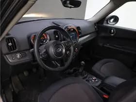 MINI Countryman 1.5 Cooper Business Edition thumbnail 2