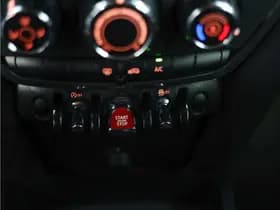 MINI Countryman 1.5 Cooper Business Edition thumbnail 14