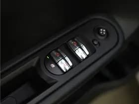 MINI Countryman 1.5 Cooper Business Edition thumbnail 20