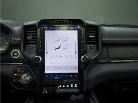 Dodge Ram 1500 5.7 V8 4x4 Crew Cab Limited LPG Onderbouw thumbnail 11