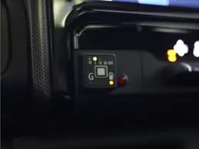 Dodge Ram 1500 5.7 V8 4x4 Crew Cab Limited LPG Onderbouw thumbnail 33