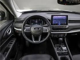 Jeep Compass 4xe 240 Plug-in Hybrid Electric S thumbnail 2