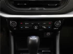 Jeep Compass 4xe 240 Plug-in Hybrid Electric S thumbnail 13