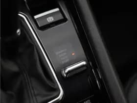 Jeep Compass 4xe 240 Plug-in Hybrid Electric S thumbnail 32