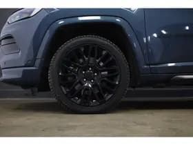 Jeep Compass 4xe 240 Plug-in Hybrid Electric S thumbnail 19