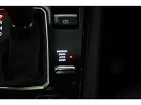 Jeep Compass 4xe 240 Plug-in Hybrid Electric S thumbnail 34