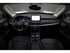 Jeep Compass 4xe 240 Plug-in Hybrid Electric S thumbnail 39