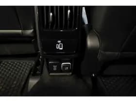 Jeep Compass 4xe 240 Plug-in Hybrid Electric S thumbnail 43