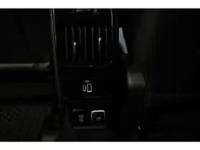 Jeep Compass 4xe 240 Plug-in Hybrid Electric S thumbnail 44