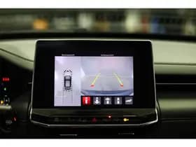 Jeep Compass 4xe 240 Plug-in Hybrid Electric S thumbnail 8