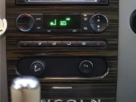 Lincoln MARK LT 5.4L V8 4x4 thumbnail 28