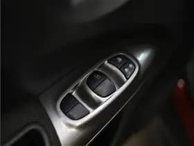 Nissan Juke 1.6 Acenta thumbnail 17