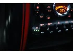 MINI Countryman 1.6 John Cooper Works ALL4 Chili thumbnail 16