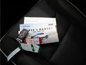 Dodge Ram 1500 2025 3.0L HURRICANE LARAMIE Night thumbnail 13