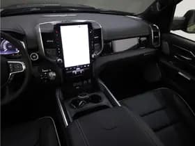 Dodge Ram 1500 2025 3.0L HURRICANE LARAMIE Night thumbnail 8