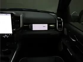 Dodge Ram 1500 2025 3.0L HURRICANE LARAMIE Night thumbnail 9