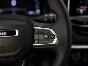 Jeep Compass 4xe 190 Plug-in Hybrid Electric Limited thumbnail 25