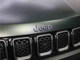Jeep Compass 4xe 190 Plug-in Hybrid Electric Limited 80th Anniversary thumbnail 25