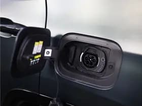 Jeep Compass 4xe 190 Plug-in Hybrid Electric Limited 80th Anniversary thumbnail 31