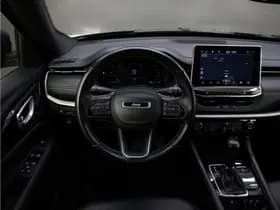 Jeep Compass 4xe 190 Plug-in Hybrid Electric Limited 80th Anniversary thumbnail 6