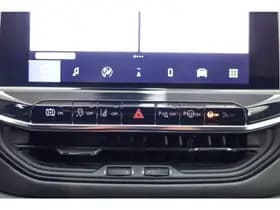 Jeep Compass 4xe 240 Plug-in Hybrid Electric S thumbnail 9