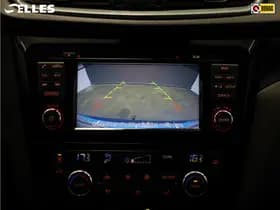 Nissan QASHQAI 1.2 N-Connecta thumbnail 15