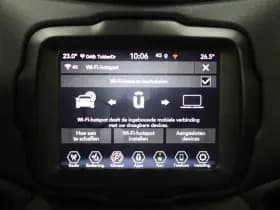 Jeep Renegade 4xe 240 Plug-in Hybrid Electric S thumbnail 11